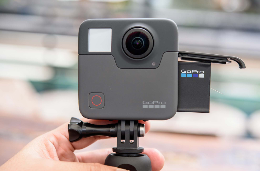 GoPro Fusion - Camera hành trình có chế độ chụp hình 360 độ.