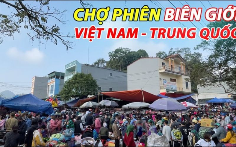 Mua qua các chợ đầu mối, chợ biên giới