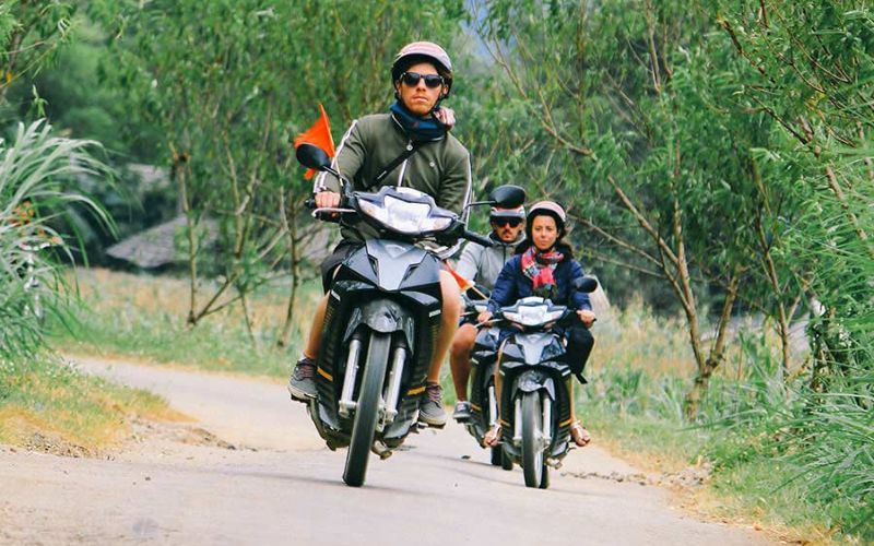 QT Motorbikes and Tours