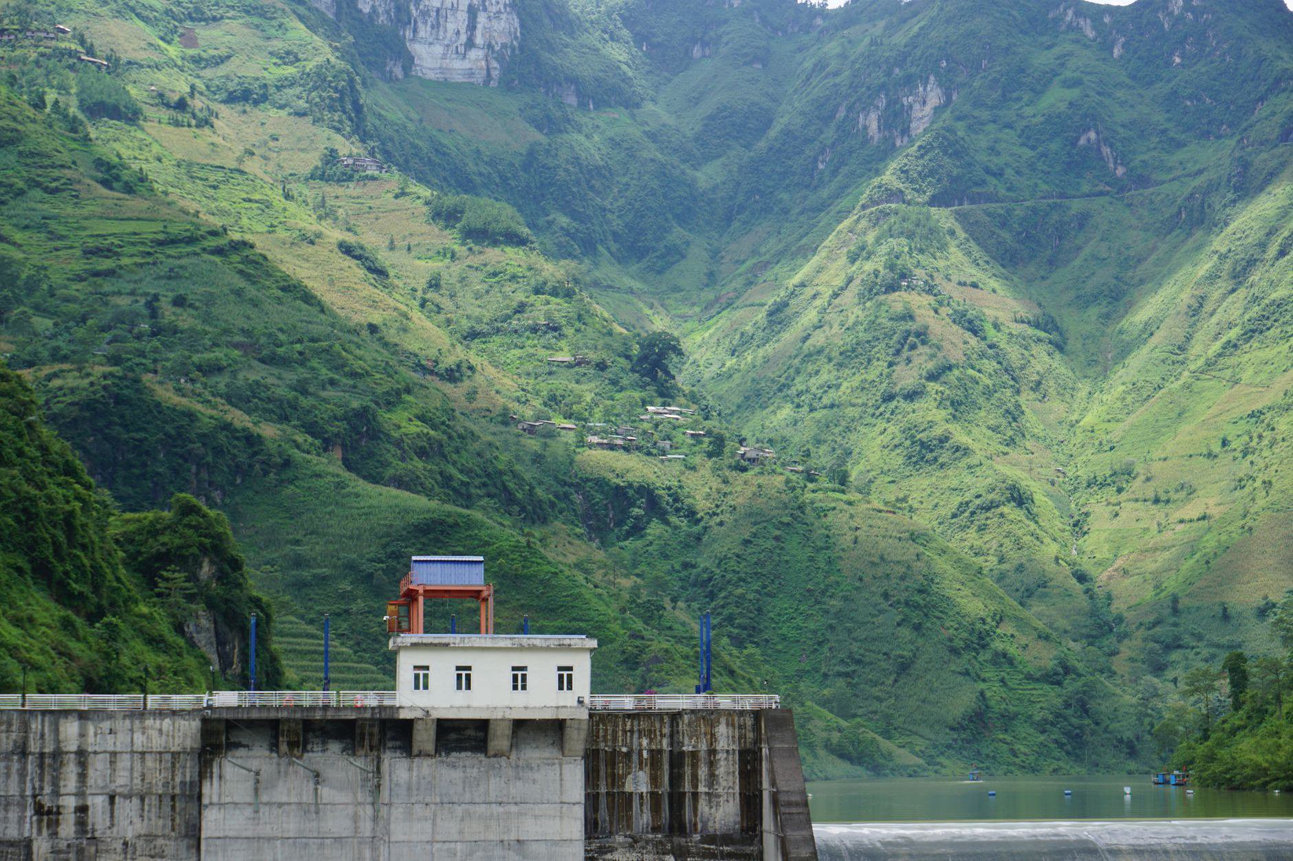 Vì sao cung đường Ha Giang Loop là giải pháp tinh thần tuyệt vời